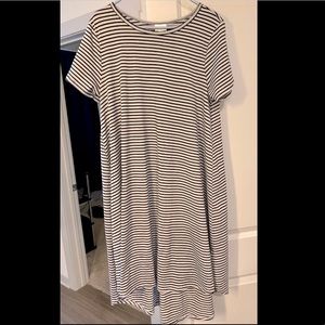 Lularoe Carly Dress - Large